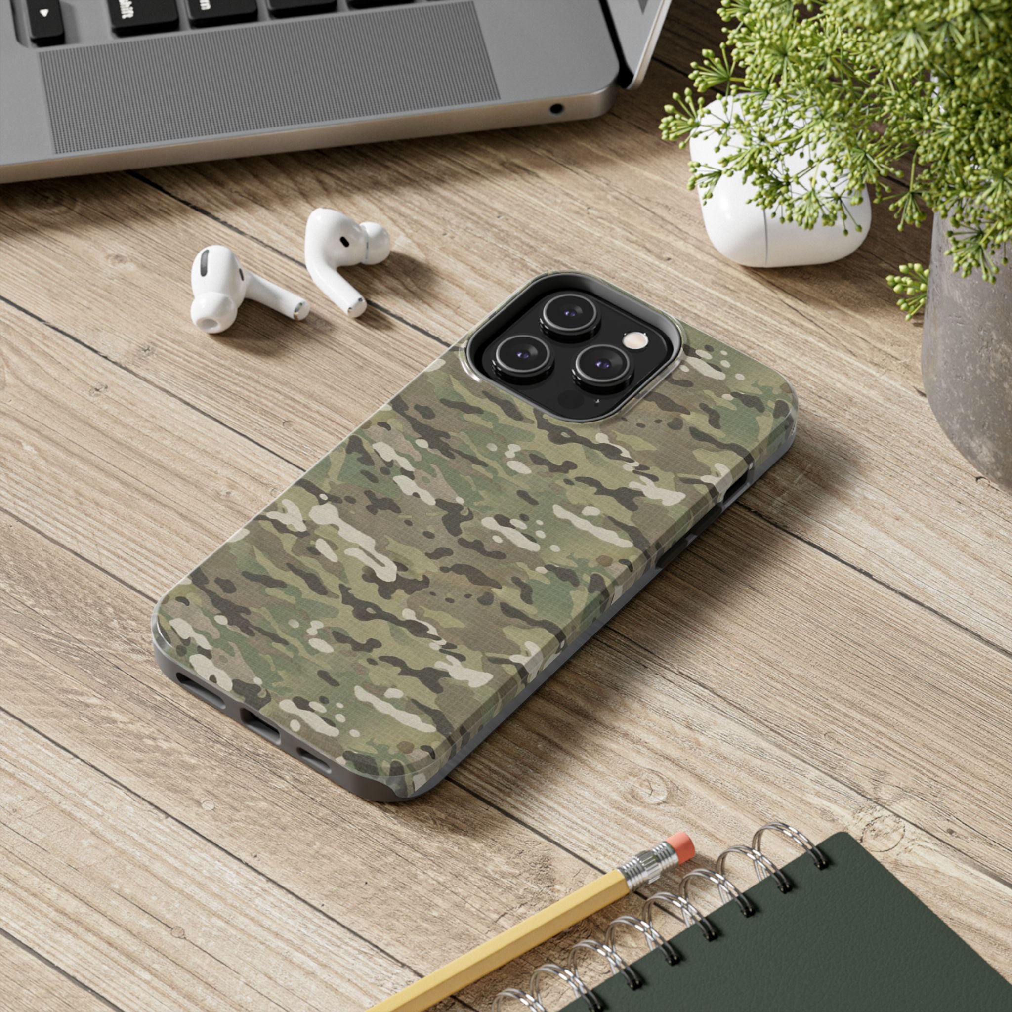 Graphic Camo Green Camouflage Pattern Phone Case